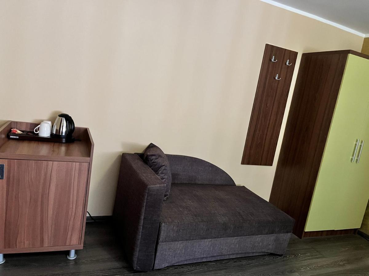 Bed & Breakfast Castelul De Smarald 3*